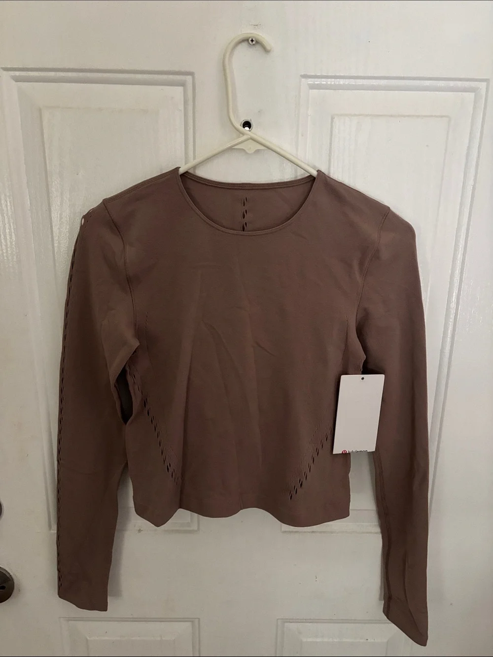 Lululemon RevealKnit Eyelet Crewneck Long Sleeve, Ashen Rose, Size S